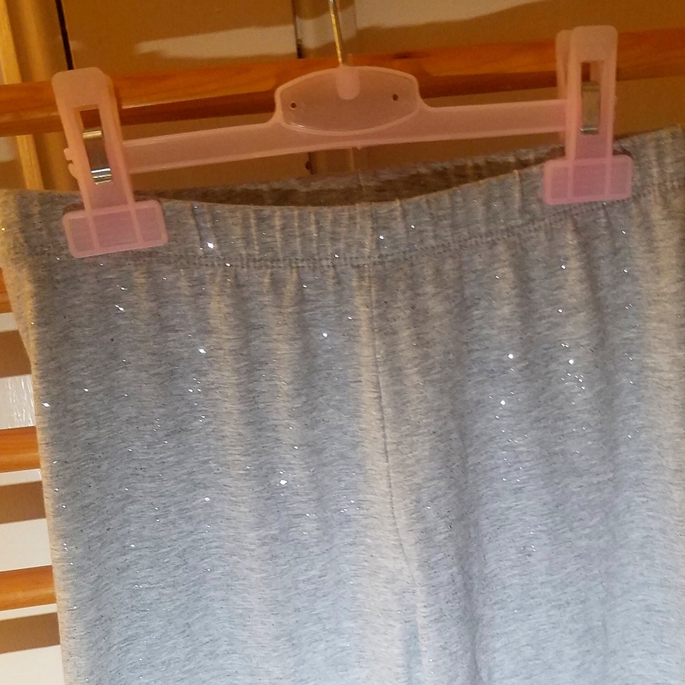 Sparkly gray leggings 10-12 Large Girls glitz grey